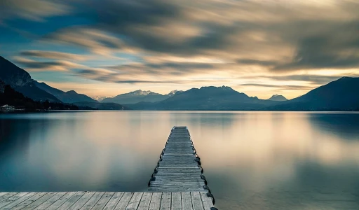 Évasion sublimée: Savourez la quiétude des hôtels avec spa d'Annecy